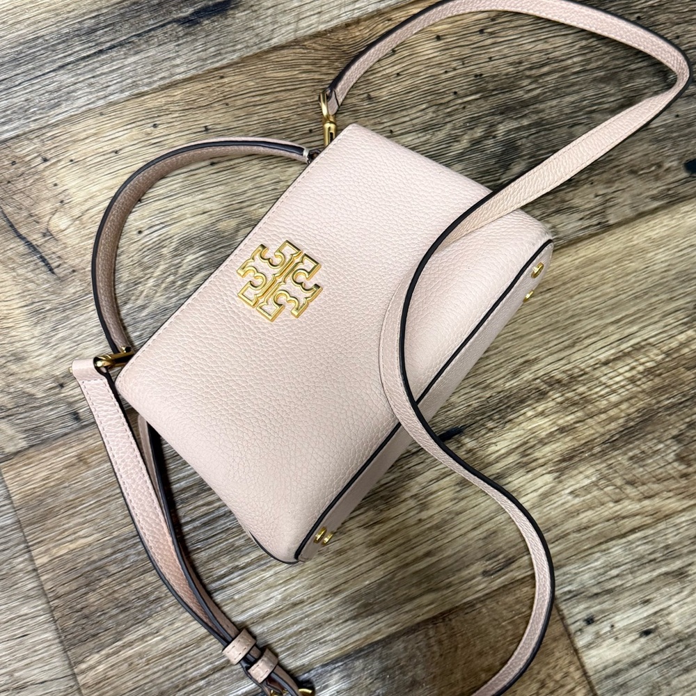 Tory Burch Blush Leather Crossbody Bag